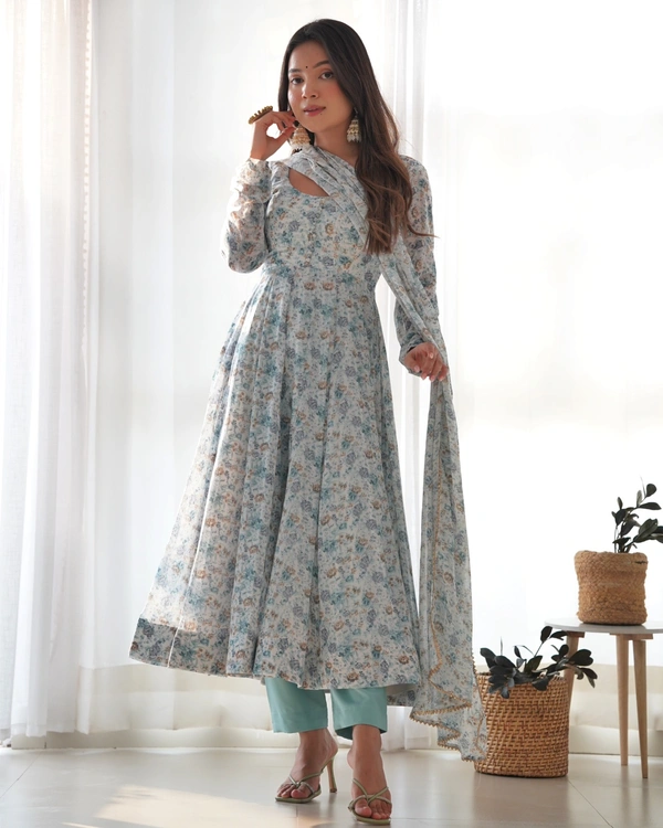 Antique Fashion 1 FANCY NECK POTLI BUTTON DESIGN,CHURIDAR SLEEVS,PADDED,ZIPPER ATTACHED* - xl (42), sky