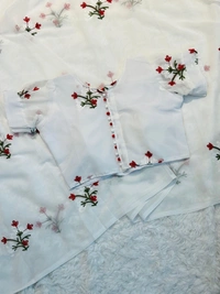 Antique Fashion 1 FLOWER   PORT AMAZING SAREE - colour 1