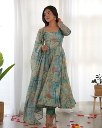 Antique Fashion 1 PURE SOFT ORGANJA SILK FABRIC FULLY FLAIR KALI PATTERN AND CANVAS PATTA WITH DUPPTA SET,PENT READY TO WEAR* - L (40)