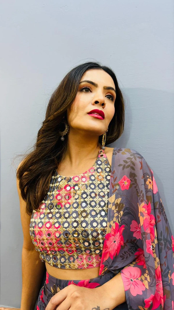 Antique Fashion 1 GET READY FOR UPCOMING FESTIVITIES AND WEDDING CELEBRATIONS WITH THIS  - 34