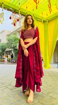Antique Fashion 1 This wedding season flaunt with this glamorous sarong dress - Xxxl (46)