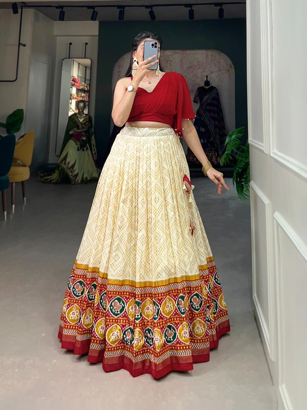 Antique Fashion 1 Embrace the heritage of Tussar silk  embrace the allure of patola prints and let your style tell a story of grace and sophistication 