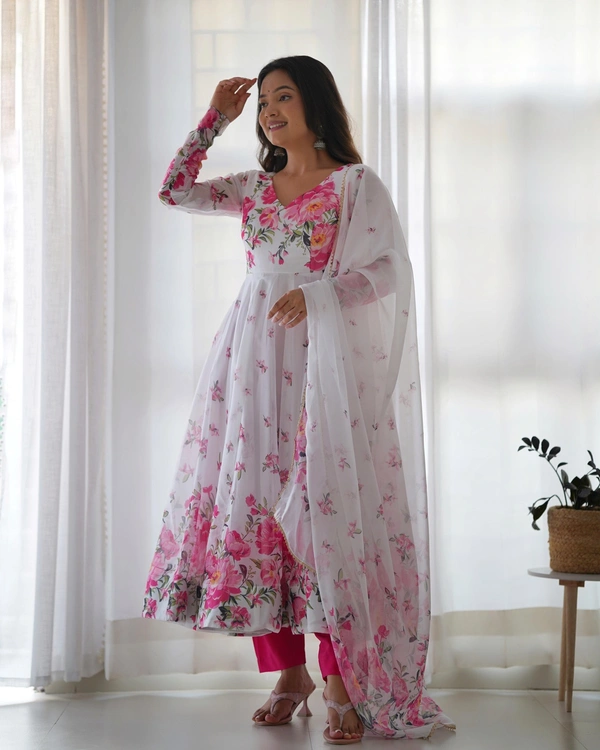 Antique Fashion 1 *PURE SOFT ORGANJA SILK FABRIC FULLY FLAIR KALI PATTERN AND CANVAS PATTA WITH DUPPTA SET ,PENT READY TO WEAR* - Xl (42)