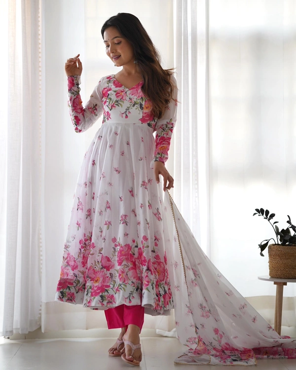 Antique Fashion 1 *PURE SOFT ORGANJA SILK FABRIC FULLY FLAIR KALI PATTERN AND CANVAS PATTA WITH DUPPTA SET ,PENT READY TO WEAR* - Xl (42)