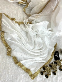 Antique Fashion 1 Golden heart - White