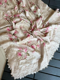 Antique Fashion 1 floral butta  - colour 1