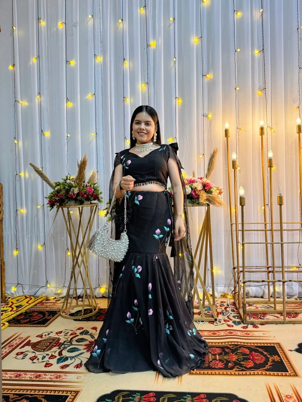 Antique Fashion 1 Here we Presenting Exclusive Real shoot Handpainted lehnga Design - XL