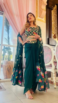Antique Fashion 1 This wedding season flaunt with this glamorous sarong dress - Xxxl (46)
