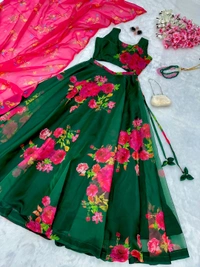 Antique Fashion 1 You gonna love elegance with Modern touch ,Here we Presenting Exclusive Real shoot Design 🌸