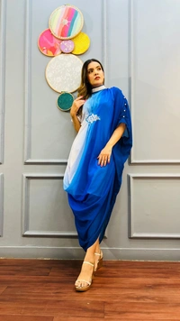 Antique Fashion 1 Radiant shades and effortless elegance Dive into the season s chicest trends - L (40), colour 2
