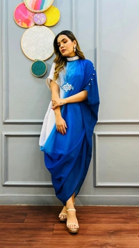 Antique Fashion 1 Radiant shades and effortless elegance Dive into the season s chicest trends - L (40), colour 2