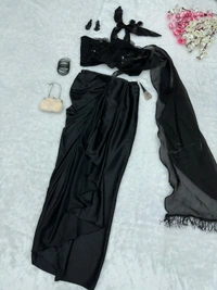 Antique Fashion 1 You gonna love elegance with Modern touch  Here we Presenting Designer western collection  - Black