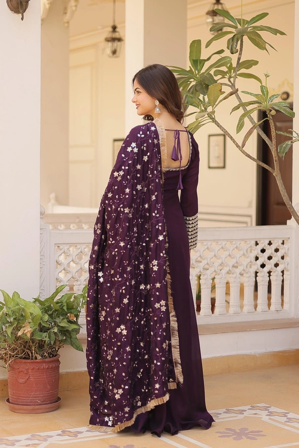 Antique Fashion 1 GOWN WITH DUPATTA SET  - Xl (42), colour 3