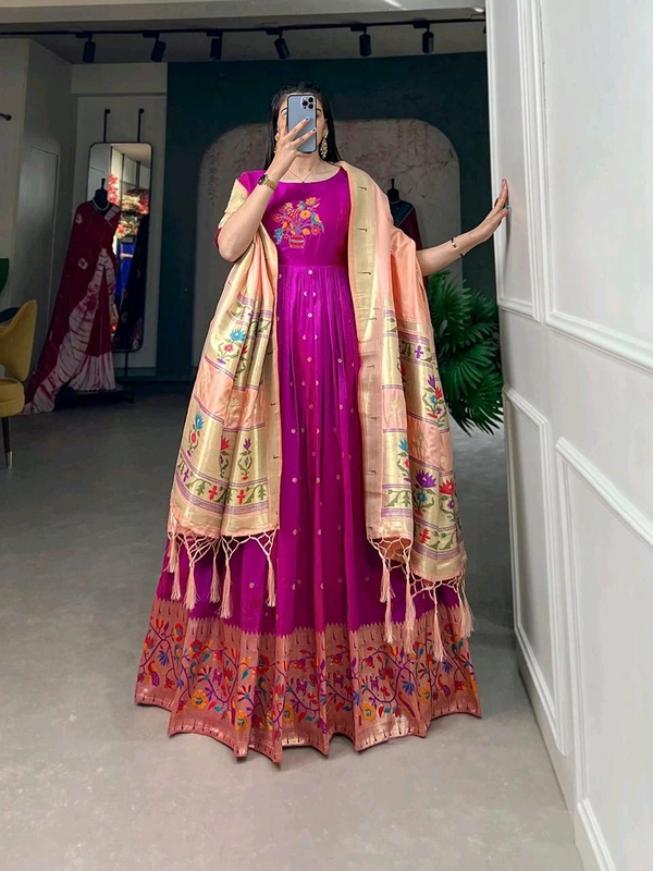 Antique Fashion 1 Woven with threads of tradition and dreams  the Jacquard silk Paithani dress embodies timeless elegance  - colour 3