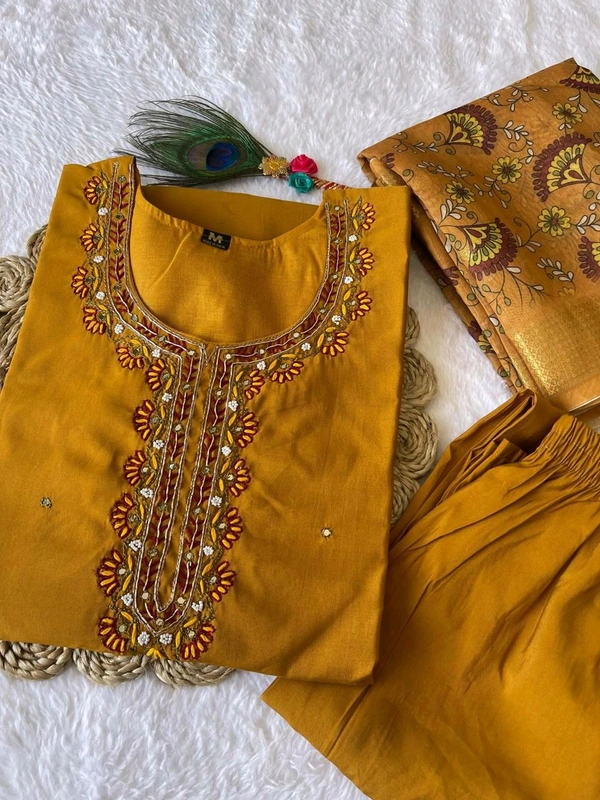 Antique Fashion 1 Designers Kurti Pent Dupatta Set - S (36)