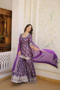 Antique Fashion 1  Ghararasuit  - L (40), colour 3