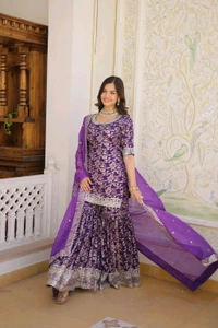 Antique Fashion 1  Ghararasuit  - L (40), colour 3