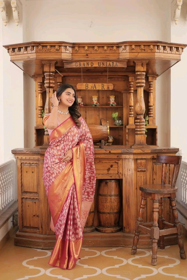 Antique Fashion 1  PREMIUM DESIGNER SAREE COLLECTION - colour 1