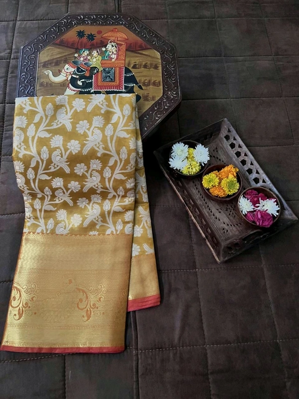 Antique Fashion 1  PREMIUM DESIGNER SAREE COLLECTION - colour 3