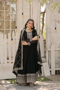 Antique Fashion 1 Get ready to shine with these stunning outfit Made from Faux Blooming And Sequins Embroidered Work. Discover the perfect ensemble to add a touch of glamour to your wardrobe and stand out from the crowd - Xxl (44), color 1