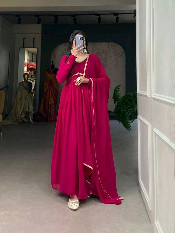 Antique Fashion 1 Alia Style Gown - colour 1