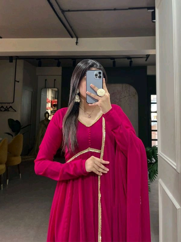Antique Fashion 1 Alia Style Gown - colour 1