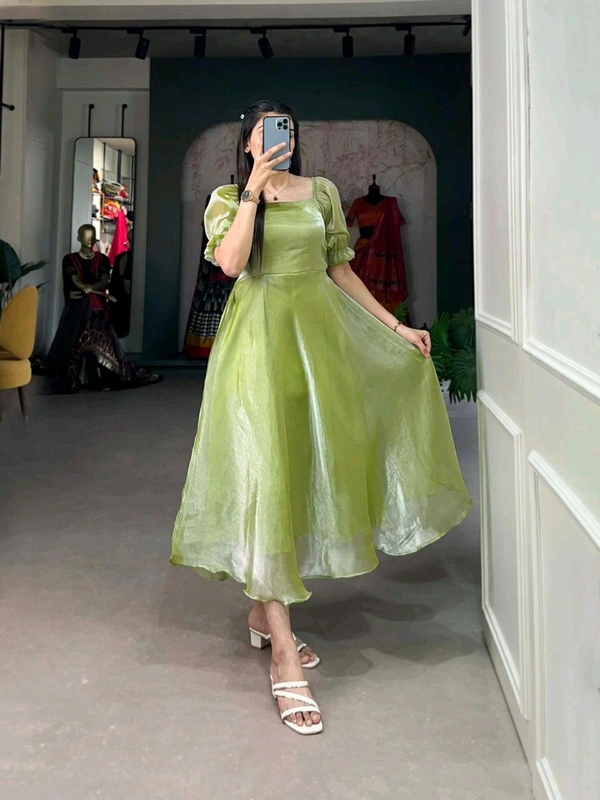 Antique Fashion 1 Understated Glamour  Elevate Your Look with Burberry Plain Frock collection - colour 3