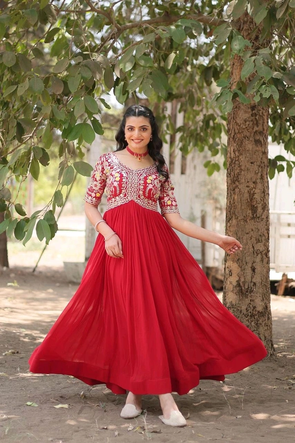 Antique Fashion 1 Designer Gown is luxury clothing Considered to be high quality Made by Zari Thread   Sequins Embroidery  This is Made for Desirable Women's who deserve it - Xl (42), colour 2
