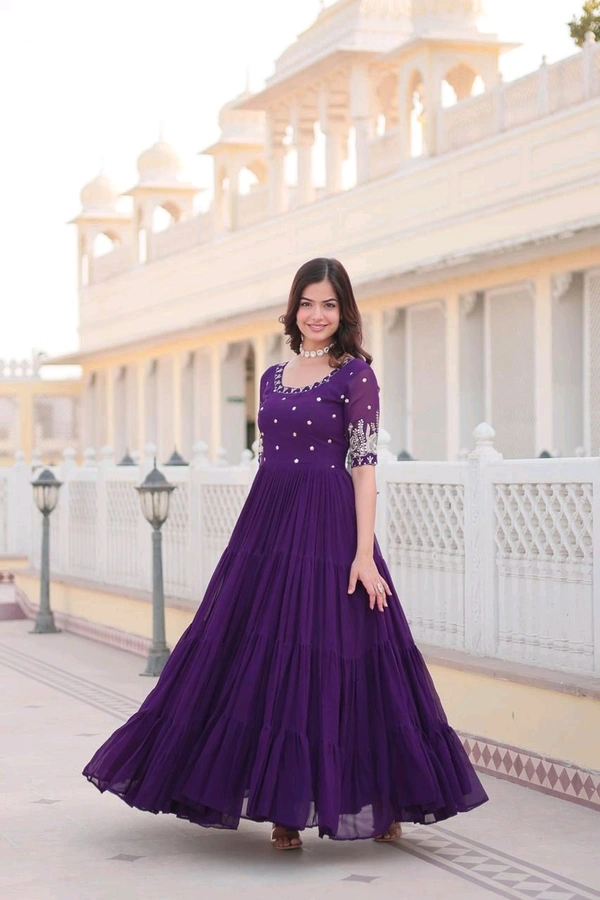 Antique Fashion  Designer Gown is luxury clothing Considered to be high quality Made by Zari Thread  Sequins Embroidery This is Made for Desirable Women s who deserve it - M (38), colour 1