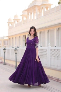Antique Fashion 1 Designer Gown is luxury clothing Considered to be high quality Made by Zari Thread  Sequins Embroidery This is Made for Desirable Women s who deserve it - L (40), colour 1