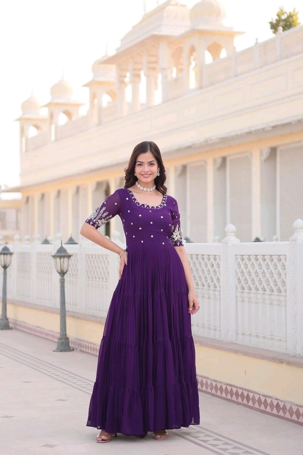 Antique Fashion 1 Designer Gown is luxury clothing Considered to be high quality Made by Zari Thread  Sequins Embroidery This is Made for Desirable Women s who deserve it - L (40), colour 1