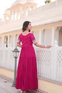 Antique Fashion 1 Designer Gown is luxury clothing Considered to be high quality Made by Zari Thread  Sequins Embroidery This is Made for Desirable Women s who deserve it - M (38), colour 2