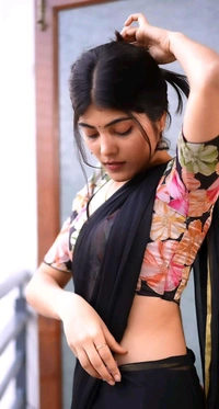 Antique Fashion 1 Stay beautiful with our new plain nazmin saree with gold jari  border and embroidery and digital printed designer blouse
