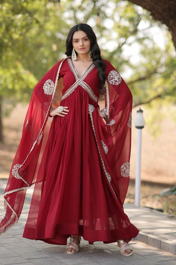 Antique Fashion 1 ALIA CUT GOWN WITH DUPATTA SET - M (38), colour 1