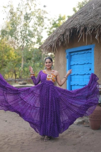 Antique Fashion 1 Gown love  - colour 3
