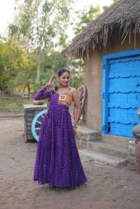 Antique Fashion 1 Gown love  - colour 3