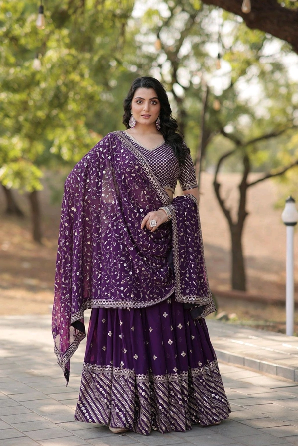 Antique Fashion 1 Absolutely  This Masterpiece deserves a Place in every Wardrobe  Its Timeless beauty and equisite craftsmanship make it must have