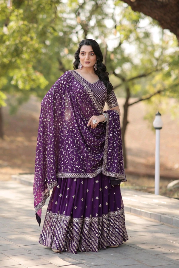 Antique Fashion 1 Absolutely  This Masterpiece deserves a Place in every Wardrobe  Its Timeless beauty and equisite craftsmanship make it must have
