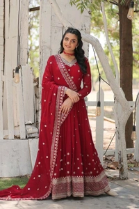 Antique Fashion 1 Gown Love  - colour 2, Xxl (44)