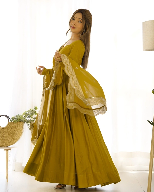 Antique Fashion 1 QUALITY PURE ROMANSILK CHANDERI FABRIC FULLY FLAIR ANARKALI,WITH DUPPTA SET,PENT READY TO WEAR - Xs (34), color 4