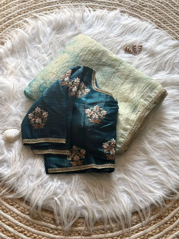 Antique Fashion 1 Beautiful Saare  - color 1