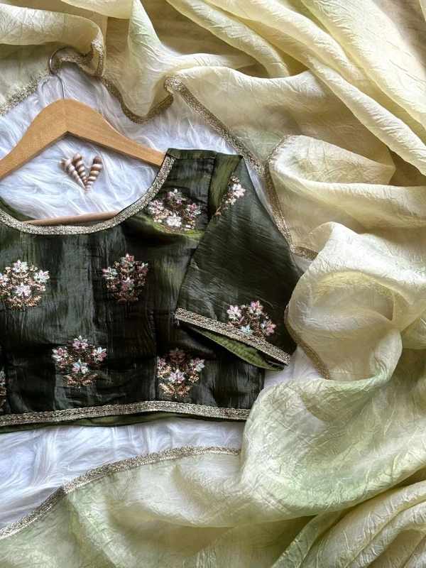 Antique Fashion 1 Beautiful Saare  - color 2