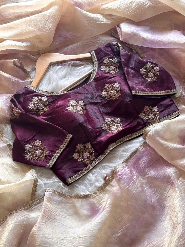 Antique Fashion 1 Beautiful Saare  - color 3