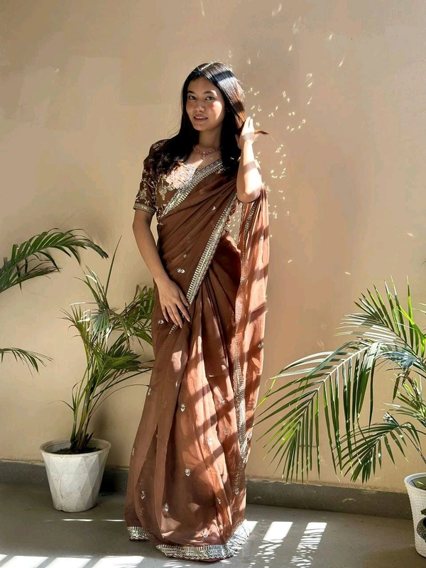 Antique Fashion 1 Beautiful Saare  - color 1