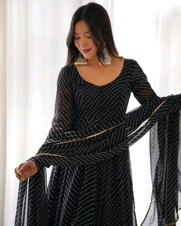 Antique Fashion 1 Anarkali Suit Set  - S (36), Black