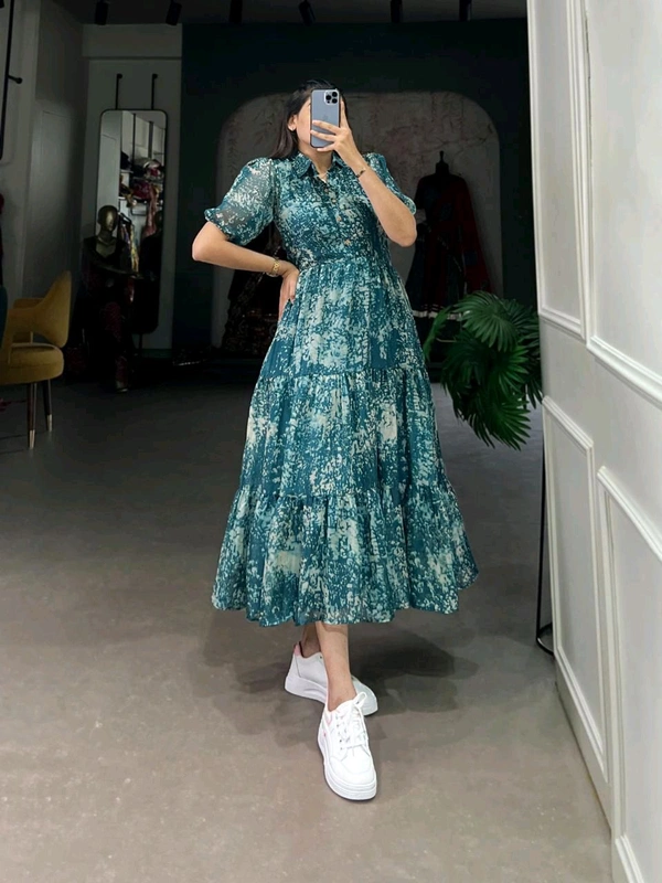 Antique Fashion 1 Beautiful Frock - colour 4