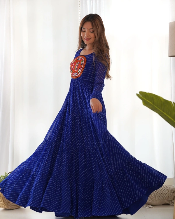 Antique Fashion 1 This colourfull laheriya & fresh look outfit is perfect for upcoming navratri which provides you more comfort and style - Xs, colour 1