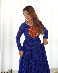 Antique Fashion 1 This colourfull laheriya & fresh look outfit is perfect for upcoming navratri which provides you more comfort and style - Xs, colour 1