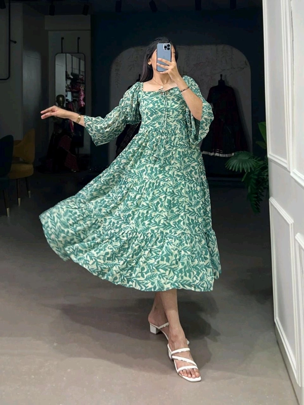 Antique Fashion 1 Beautiful Frock - colour 1