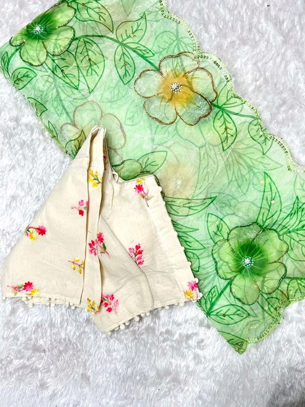 Antique Fashion 1 Beautiful Saare  - Unstitched Blause
